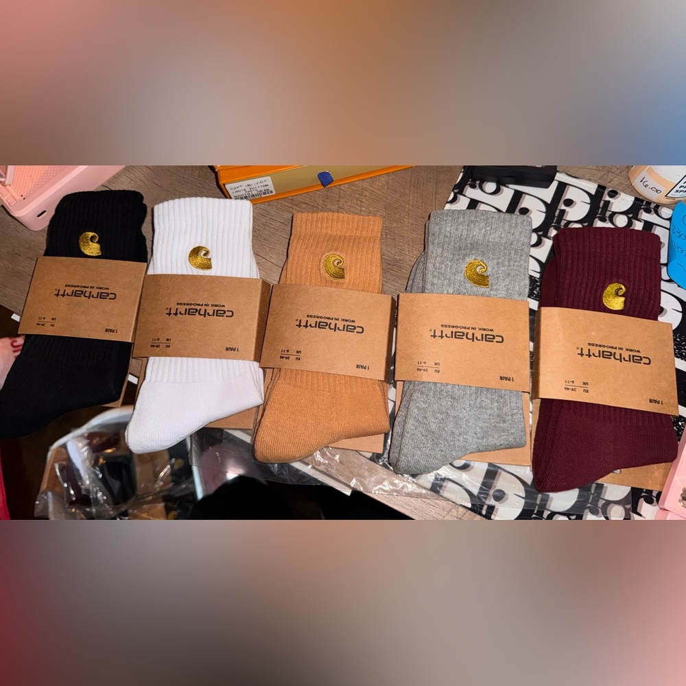 5 Carhartt Crew Socks